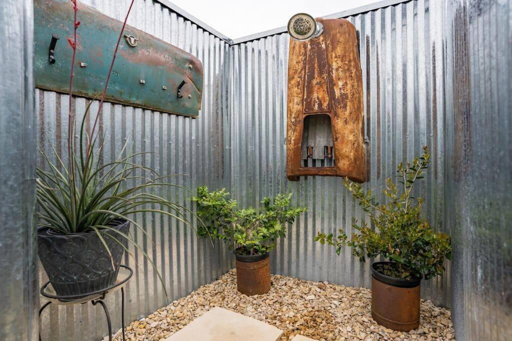 Silo House At Laughing Llama Farm Troy Dış mekan fotoğraf